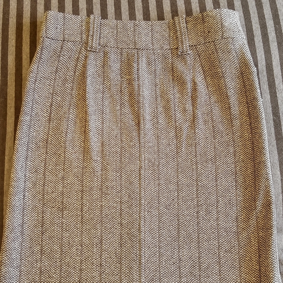 Herringbone wool pencil skrit - Picture 2 of 3